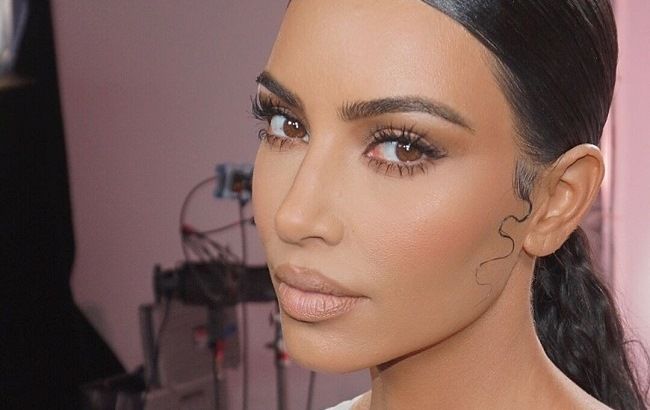 Дідусевий ангел: Кім Кардашян поділилася зворушливим архівних знімком