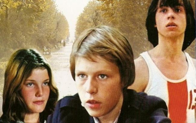 "Уже поэт": в сети вспоминают роскошный киноэпизод с юным Михаилом Ефремовым