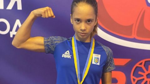 "Це нереально": 13-річна українська чемпіонка з боксу вразила мережу своїм тренуванням (відео)