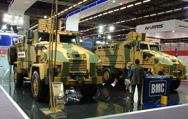 Турция передала Украине 50 бронеавтомобилей, - Defense News