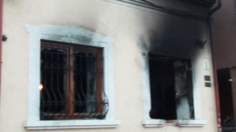 Горсовет и ОГА сделали заявления по поджогу офиса венгров в Ужгороде