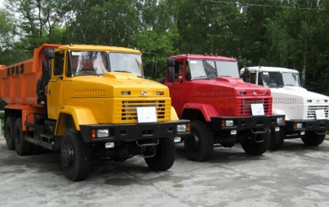 "АвтоКрАЗ" в січні-квітні збільшив випуск автомобілів на 28% - до 361 одиниць