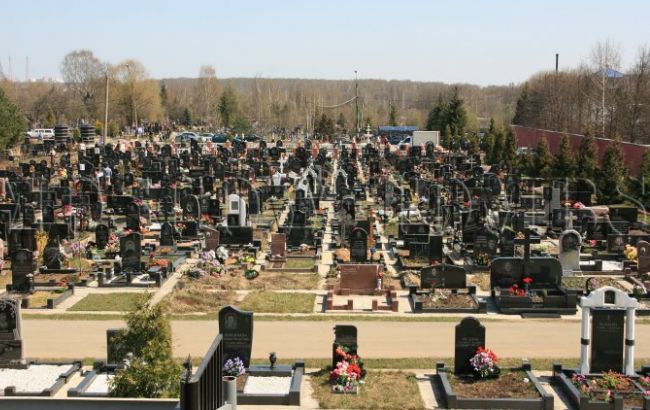 Минрегион: Киев нуждается в новых кладбищах