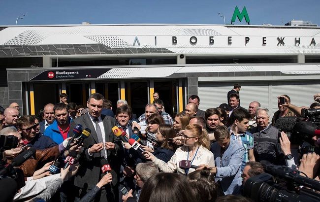 Кличко перевірив "Лівобережну" після ремонту