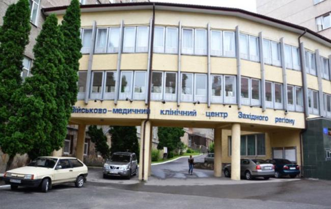 Вибух на Рівненському полігоні: солдат прооперували, вони в стабільному стані