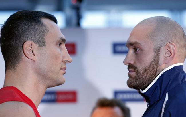 Тайсон Ф'юрі отримав травму і переніс бій з Кличком