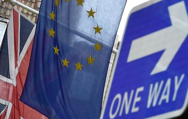 Фінальнt опитування перед референдумом про Brexit: 43% - за вихід, 41% - проти
