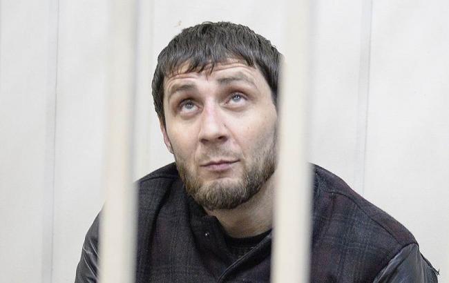 Суд продлил арест обвиняемому в убийстве Немцова Дадаеву до конца ноября