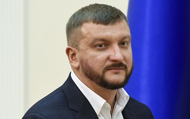 Мін'юст арештував понад 80 млн гривень "Газпрому", - Петренко 