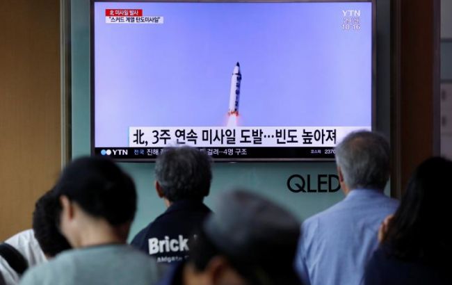 Японія закликала Китай до більш активного стримування КНДР