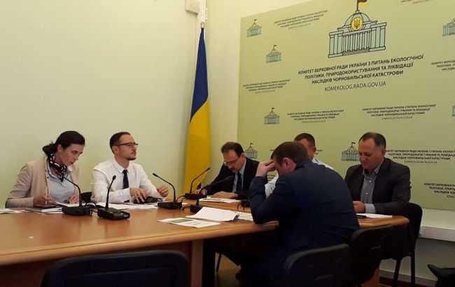 Раді рекомендують звернутися до Кабміну щодо забрудення у басейні 2 річок