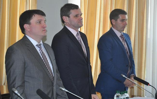 ВККСУ отстранила от должности двух судей