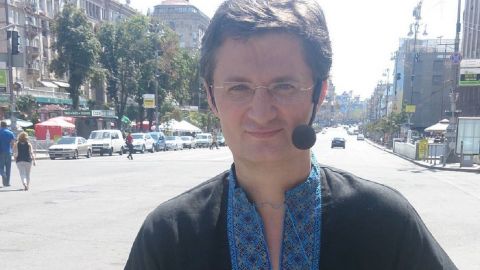 С Кондратюком произошла неприятная история во время отдыха: на машину упало дерево