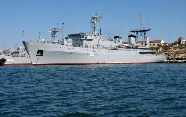 Украина до сих пор не может вывести свои военные корабли из Крыма, - Генштаб
