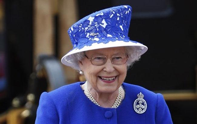 "Спокій, тільки спокій": Єлизавета II впевнена, що її королівство переживе Brexit