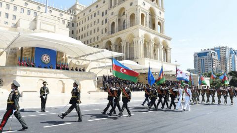 З Ердоганом і турецькими військовими: в Баку пройшов парад на честь перемоги в Карабасі