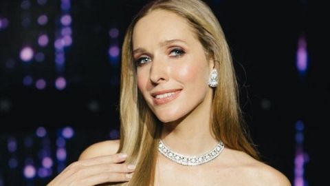 "Все бы так выглядели": 35-летняя Осадчая без макияжа восхитила цветущей внешностью