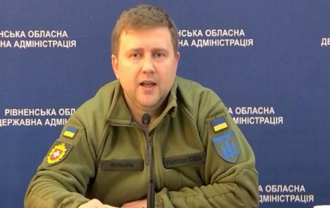 Ракетний удар по нафтобазі в Дубно: пожежу локалізовано, населенню міста нічого не загрожує