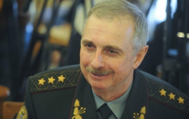 Порошенко вывел экс-министра обороны Коваля из-под действия закона о люстрации