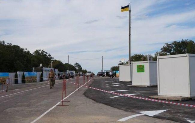 Перед КПВВ "Зайцево" задержали мужчину, который "продавал" очередь