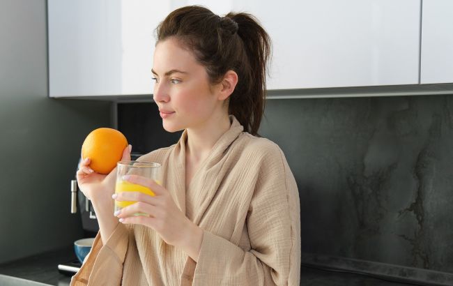 Этот напиток прекрасно подтягивает кожу и его можно пить ежедневно