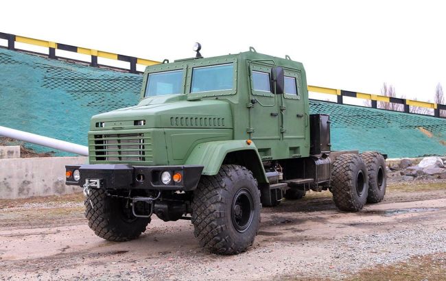 После долгого перерыва: АвтоКрАЗ возобновил поставки грузовиков для украинской армии