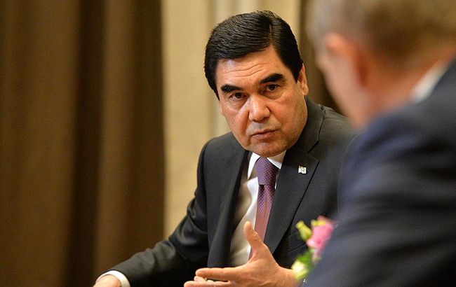 Президент Туркменістану помилував понад 850 в'язнів