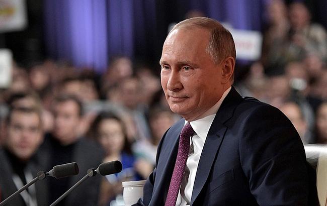 Вибори президента Росії: Путін може проголосувати в окупованому Севастополі