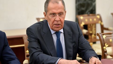 "Совершенно неубиваемые". Лавров заявил о выгоде минских соглашений для РФ