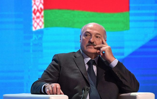 Литва внесла Лукашенка в "чорний список"