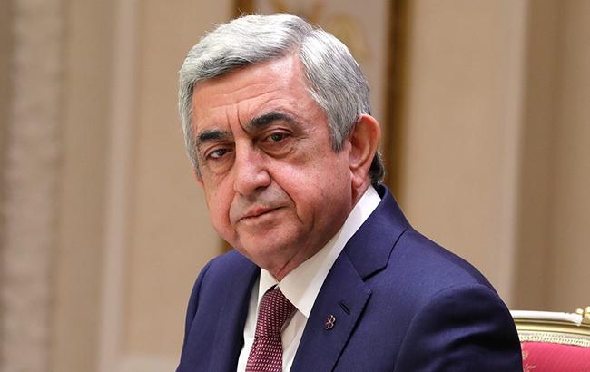 Ситуация в Армении: Саргсян покидает пост руководителя правящей партии
