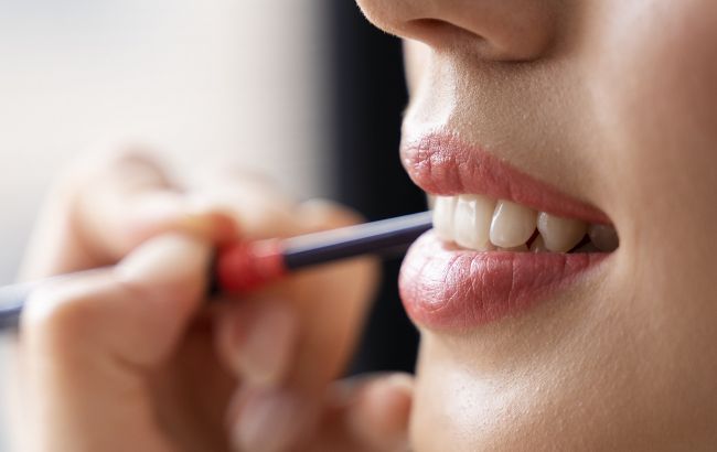 Топ-5 продуктов, которые больше всего вредят эмали: список от стоматолога