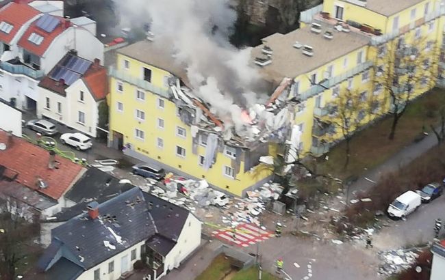 Поблизу Відня через вибух обвалився житловий будинок, є постраждалі