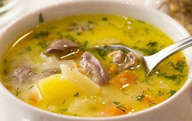 Назван самый опасный суп, который едят украинцы