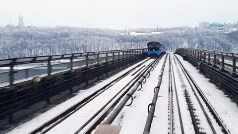 Житель Львівської області намагався перетнути кордон з Польщею, сховавшись у вбиральні потягу