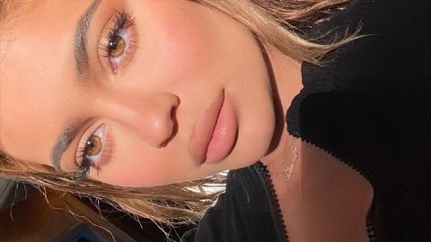 Стильно і мило: Кайлі Дженнер та її 2-річна дочка підірвали мережу однаковими нарядами