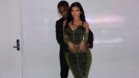 Офіційно разом: Кайлі Дженнер розчулила зворушливим фото з Тревісом Скоттом