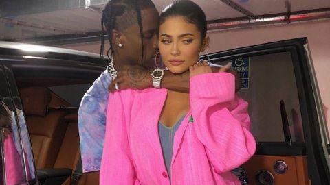 Оголена Кайлі Дженнер і її хлопець запалюють в "гарячій" фотосесії для Playboy