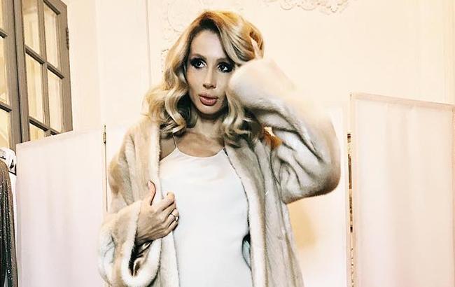 Скандальная украинская певица получила в России престижную награду