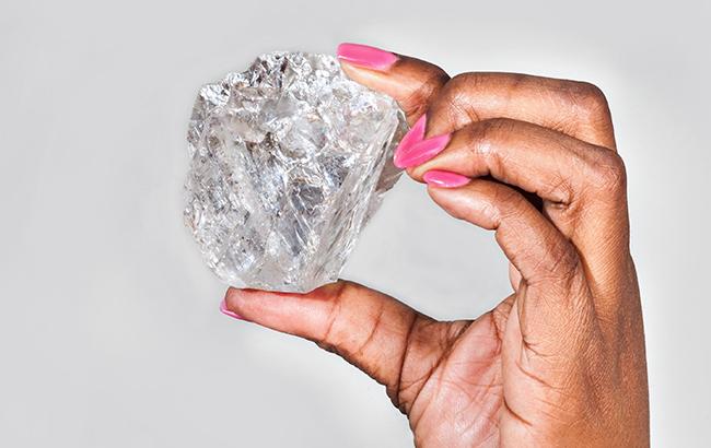Второй по величине бриллиант в мире продан за 53 млн долларов