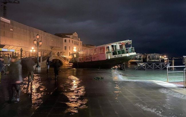 У Венеції планують оголосити стан катастрофи через повені