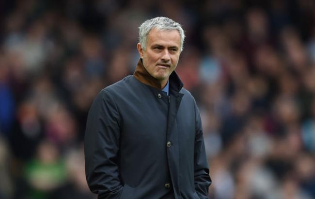 "Валенсія" пропонує Моурінью 19 млн євро в рік