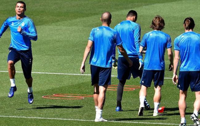 Роналду и еще три футболиста "Реала" пропустили тренировку