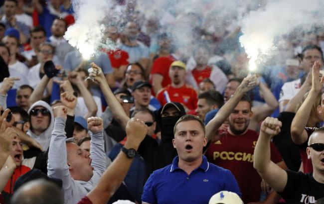 Російським футбольним фанатам заборонять їздити в Європу