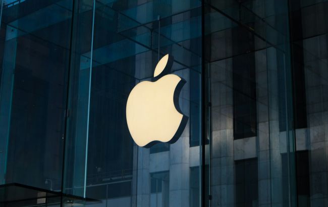 Apple активно працює над iPhone-розкладачкою і складаним iPad: що відомо