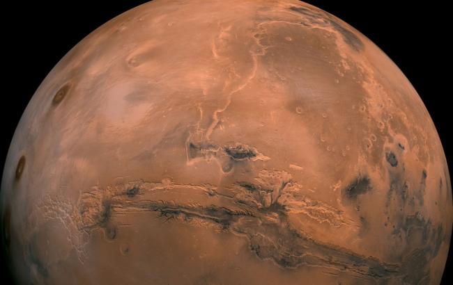 На Марсе обнаружили разрезанные ветром скалы