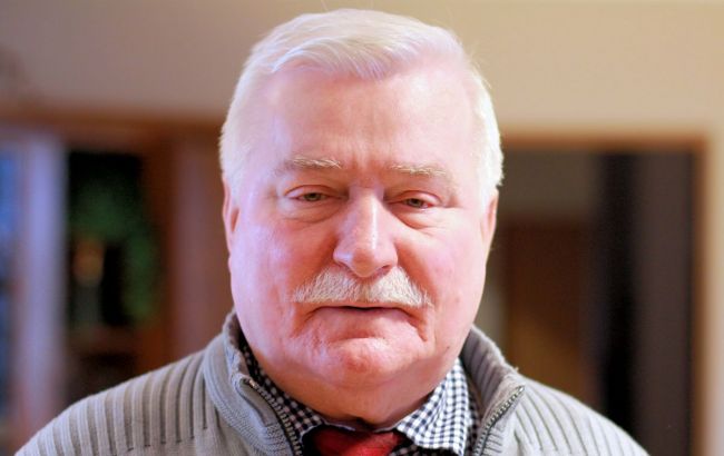 Екс-президента Польщі підозрюють у розголошенні секретних документів