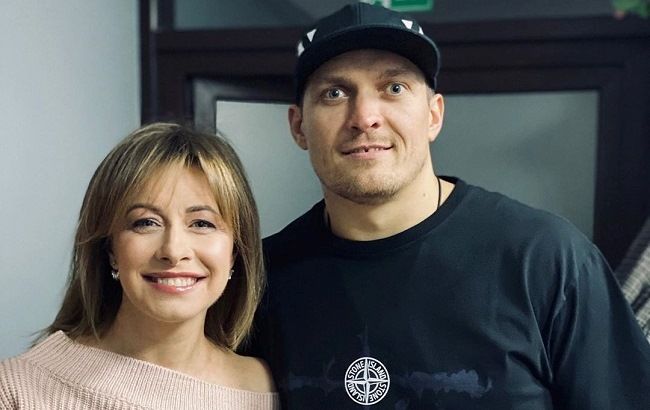 Александр Усик и Евгений Кошевой будут бороться за сердце Елены Кравец в новогоднюю ночь