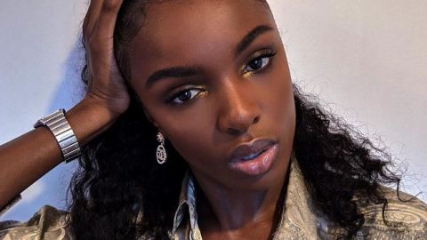 Крила їй до лиця: новий "ангел" Victoria's Secret похвалилася спортивною фігурою