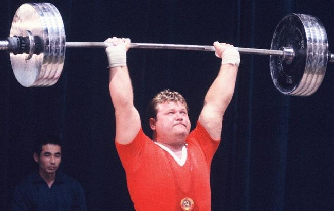 Умер легендарный тяжелоатлет Леонид Жаботинский